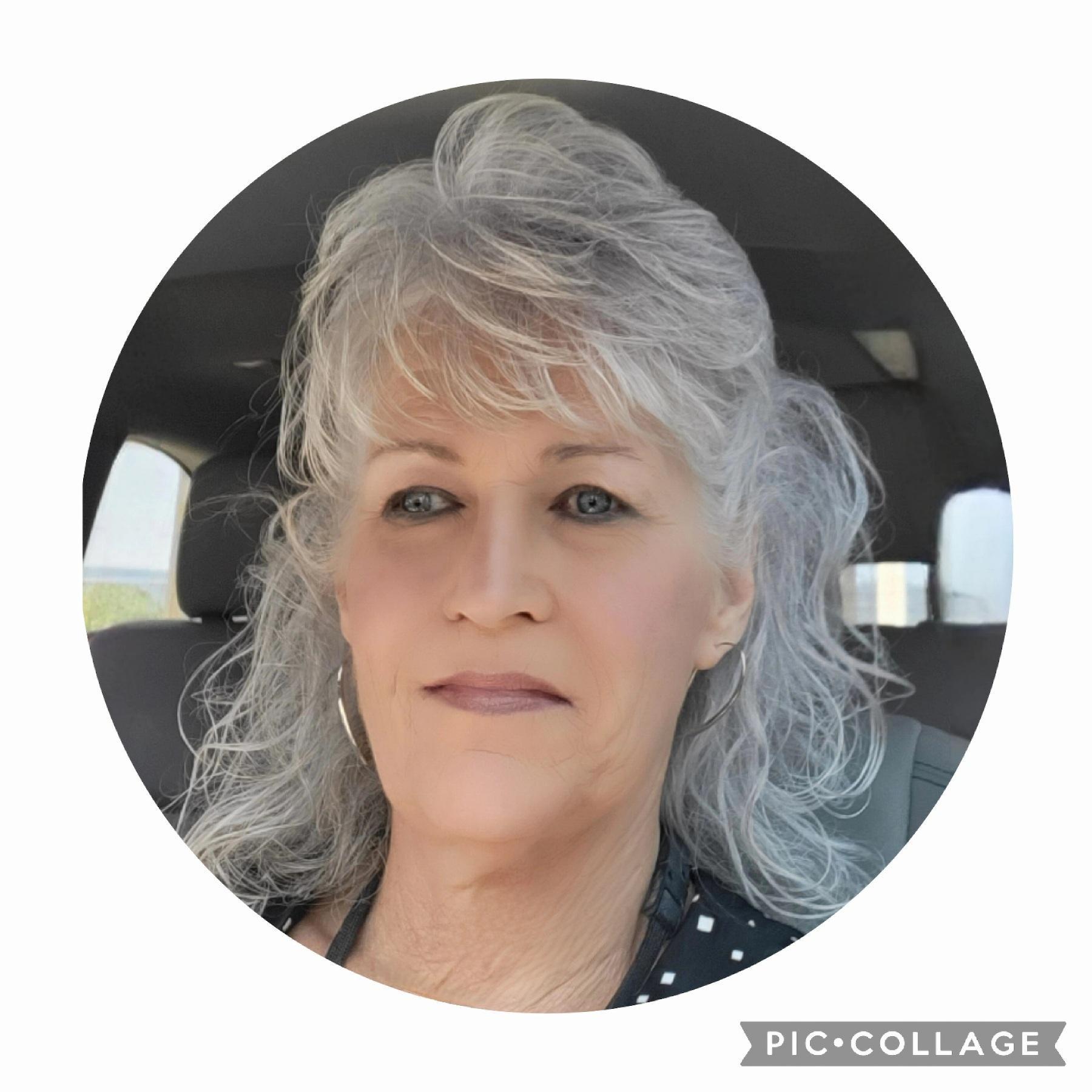 AMYMCAMIS's Profile Photo