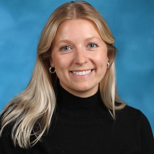KarlyWeller's Profile Photo