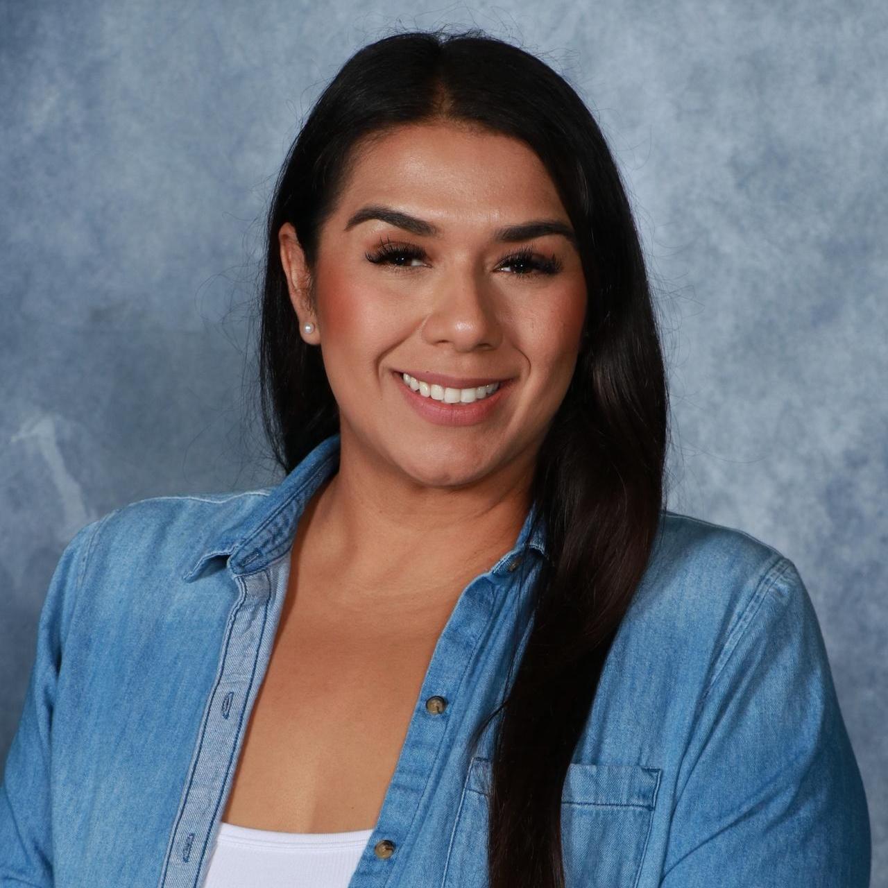 CrystalRios's Profile Photo