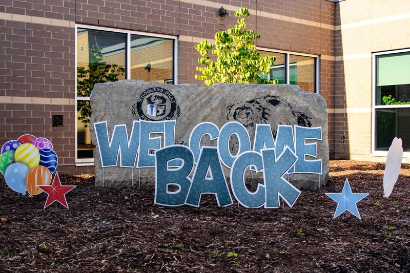 Welcome back sign