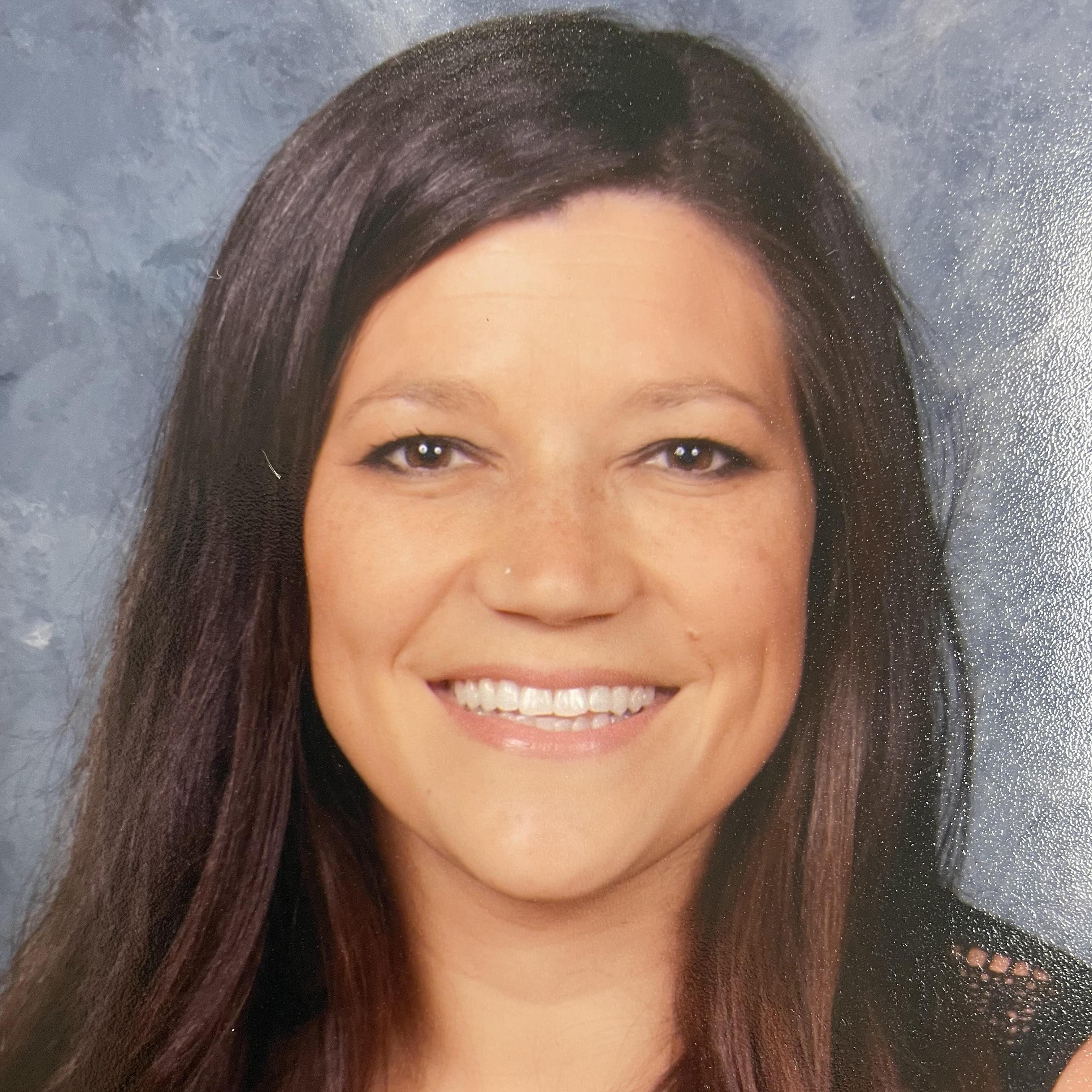 JulieKolano's Profile Photo