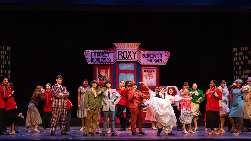 The cast of Guys and Dolls