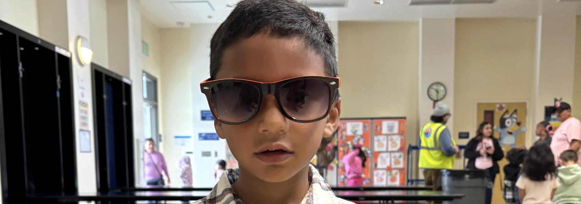Sunglasses day rm 25