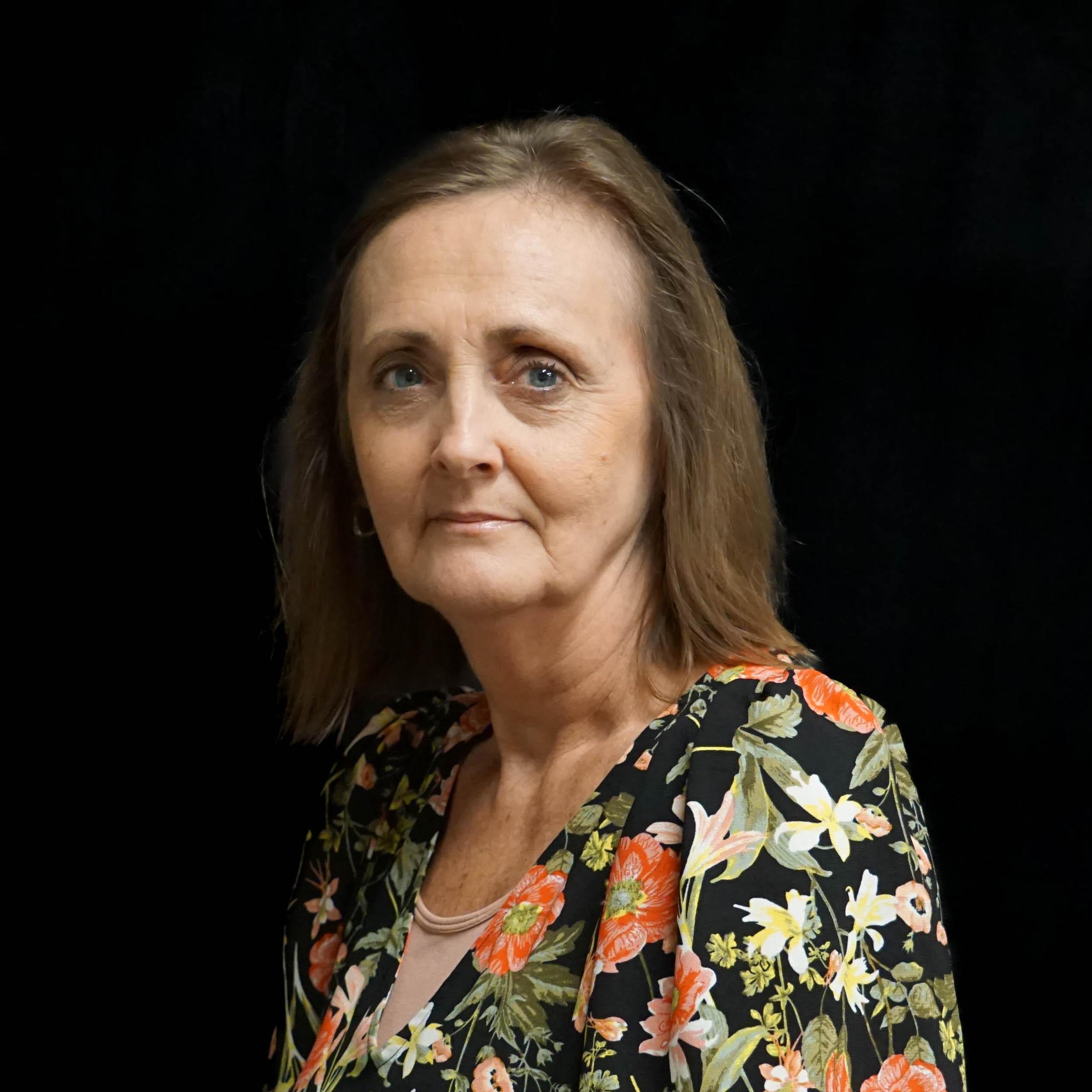 KarenBarlow's Profile Photo
