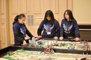 Students practicing again at STEMCON