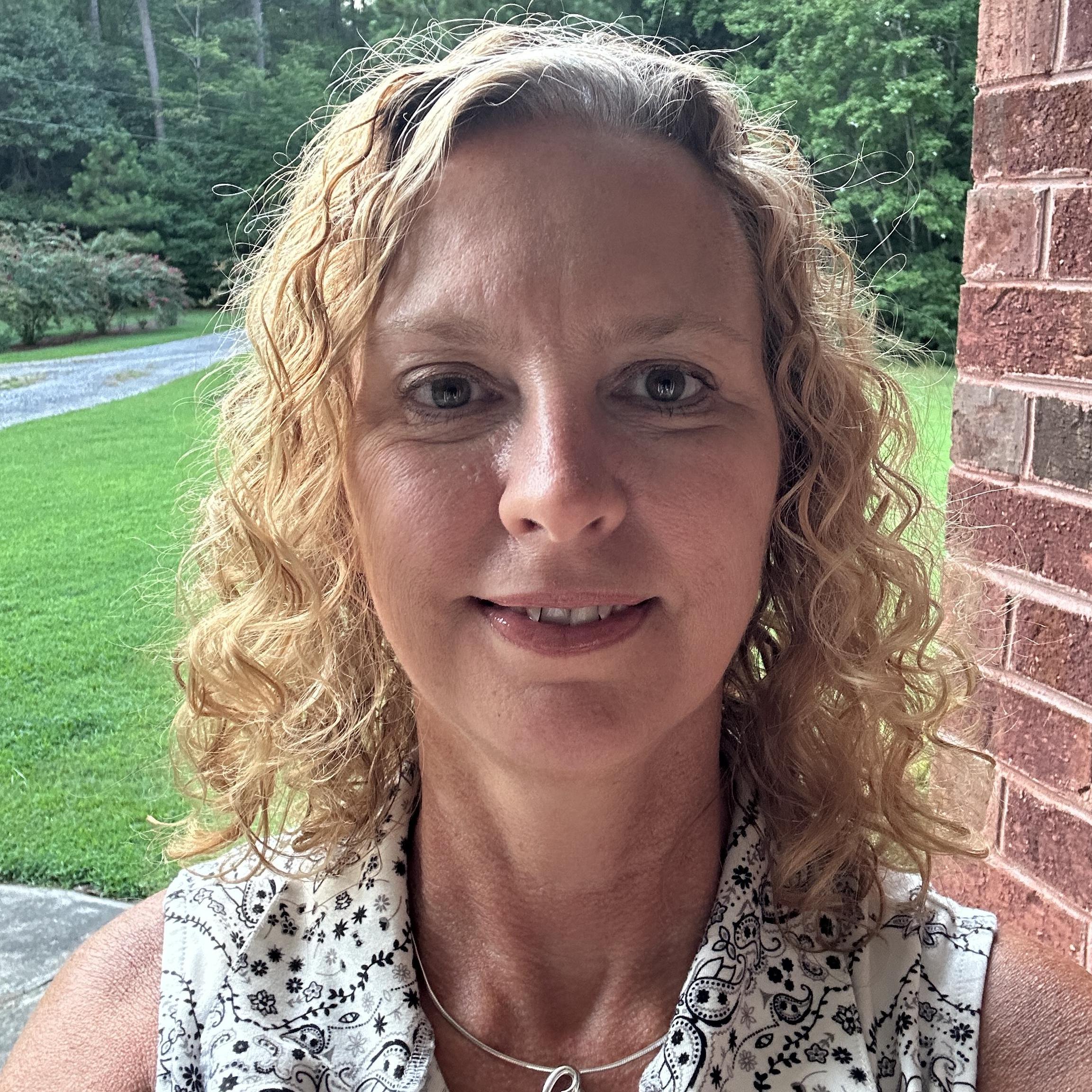AngelaPyrtle's Profile Photo