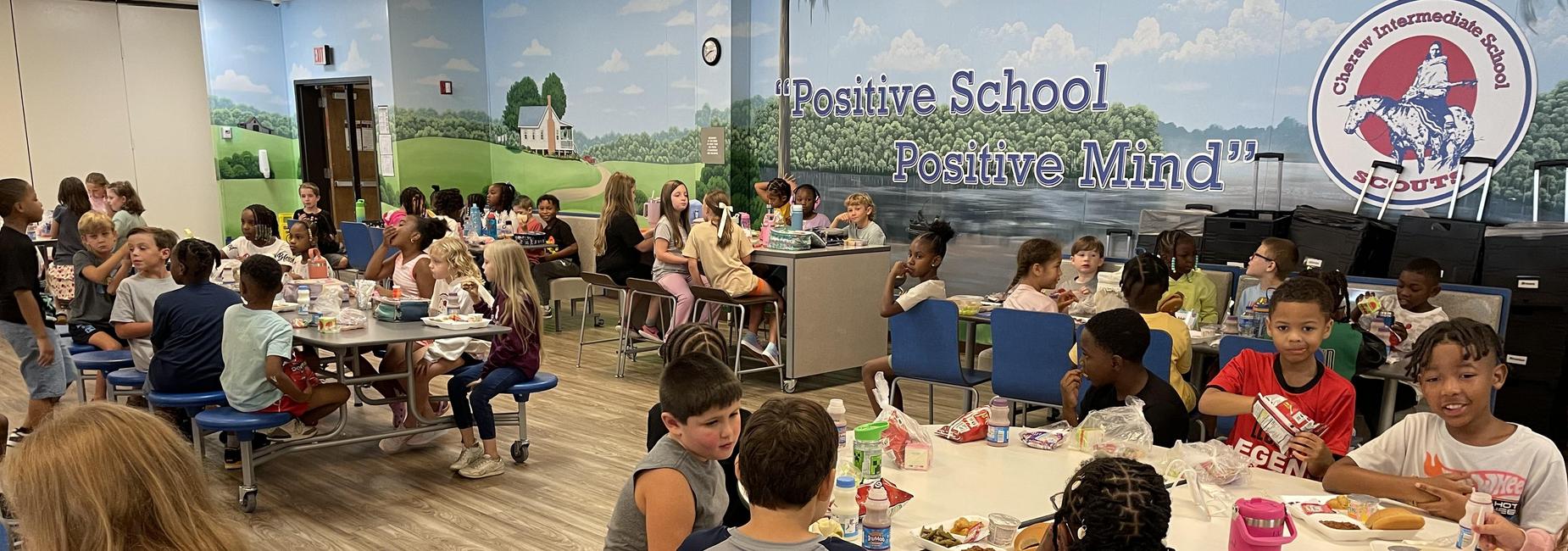 Third graders at lunch