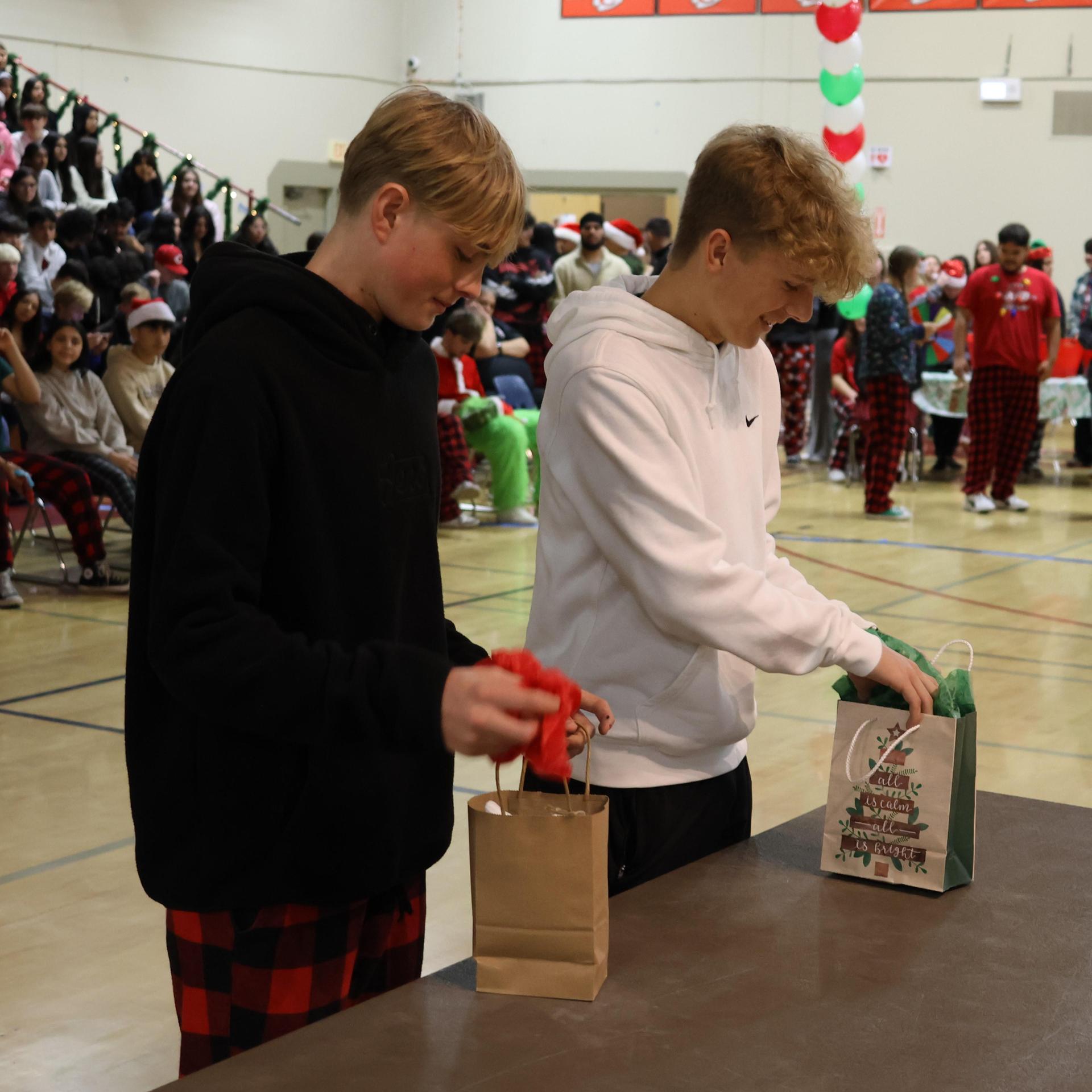students receiving gifts