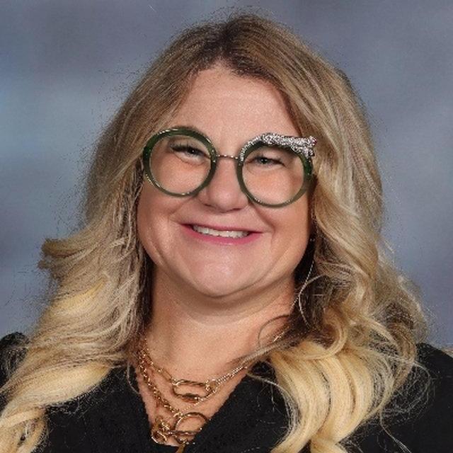 RhiannonNielsen's Profile Photo
