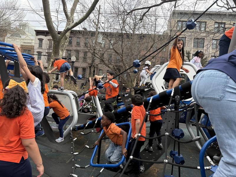 1st Grade Walking Trip to Van Vorst Park