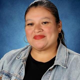 EvelynLeal's Profile Photo