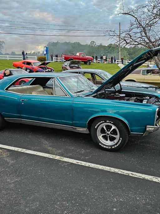 Car show pictures