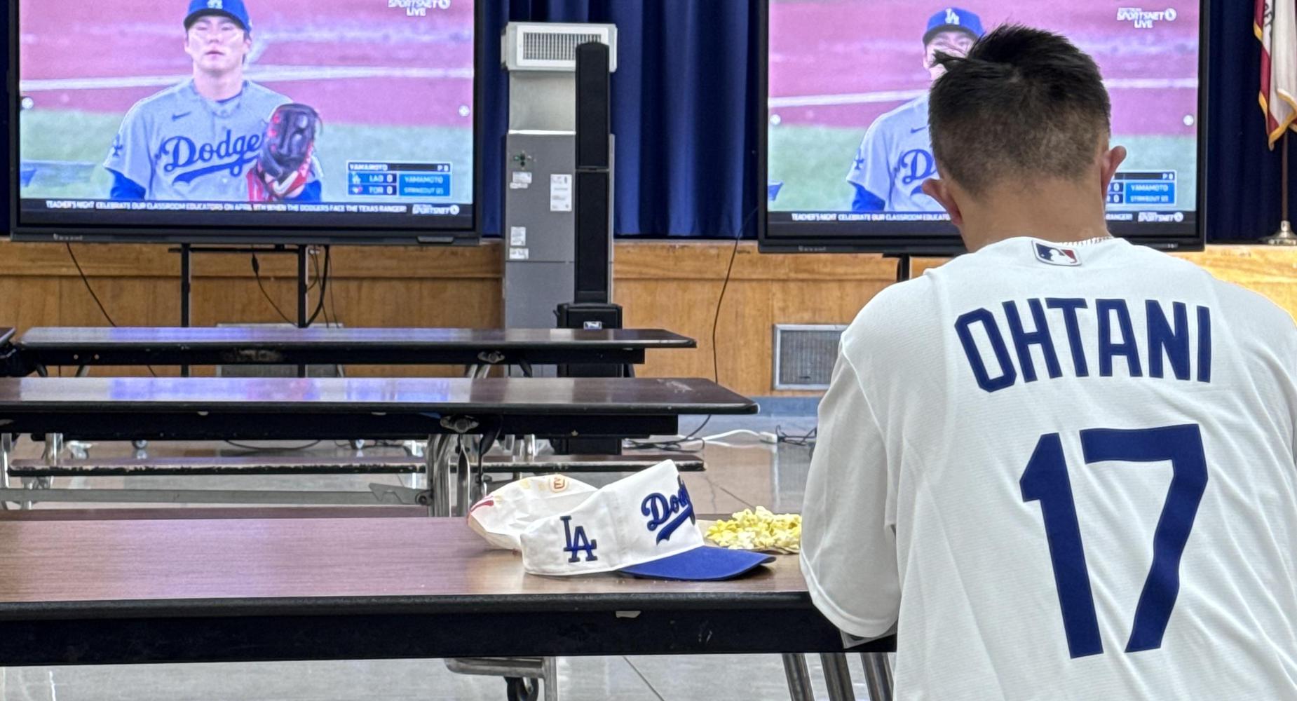 Student attending the Salazar Scoop