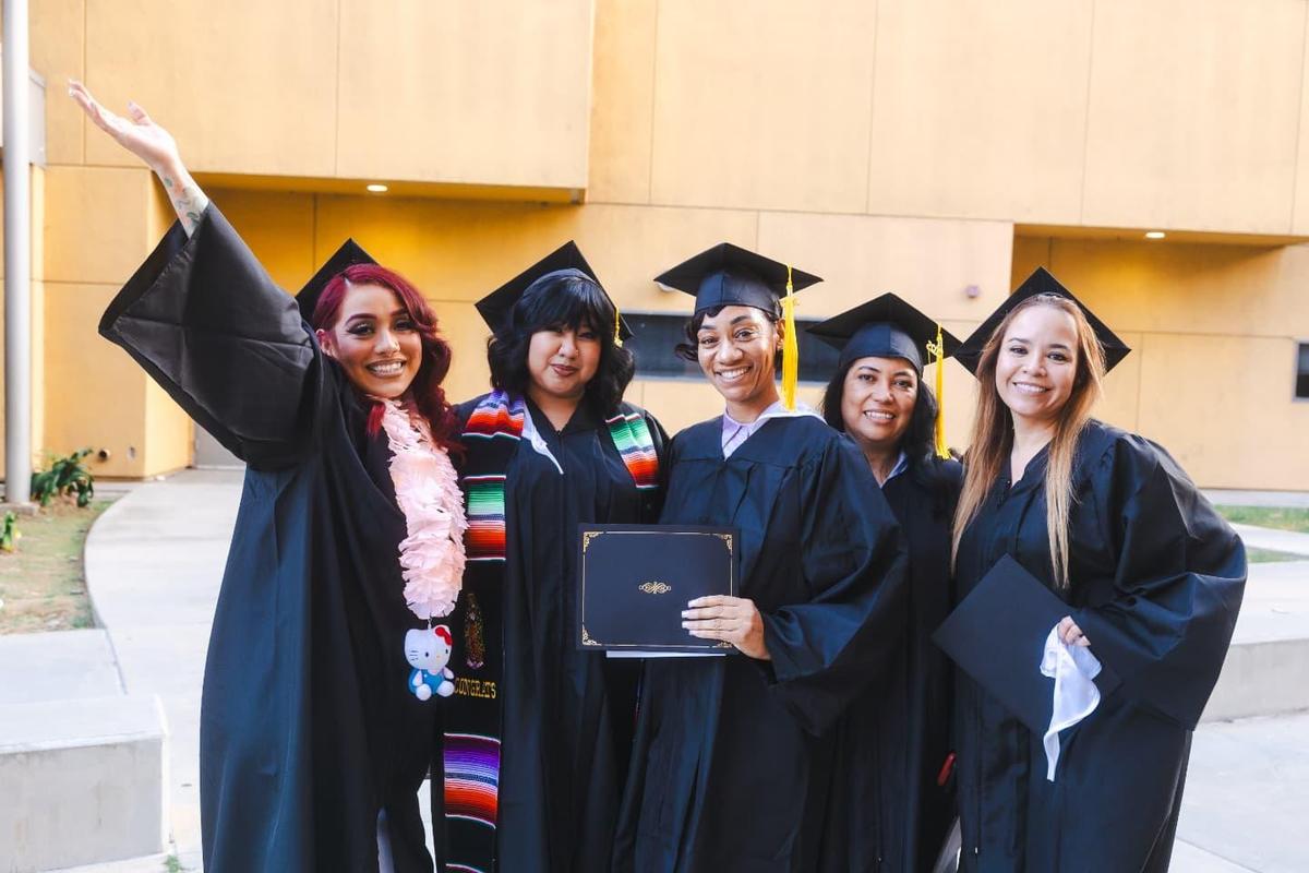 grad photo
