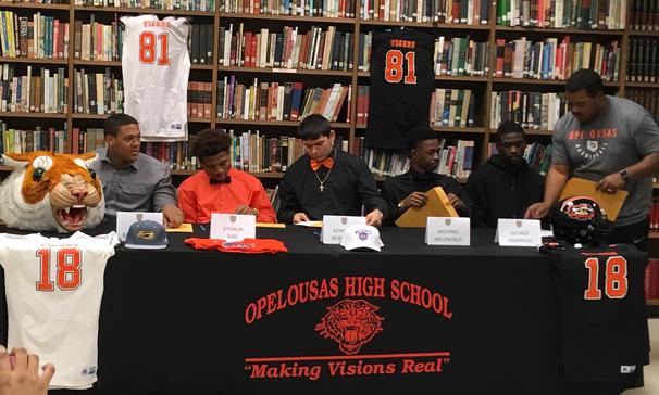 Opelousas High School Seniors sign letters of intent.