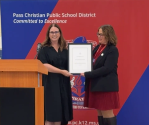 DeLisle Elementary School (DES) in Pass Christian, MS, has been recognized as an Apple Distinguished School for the 2025–2026 term