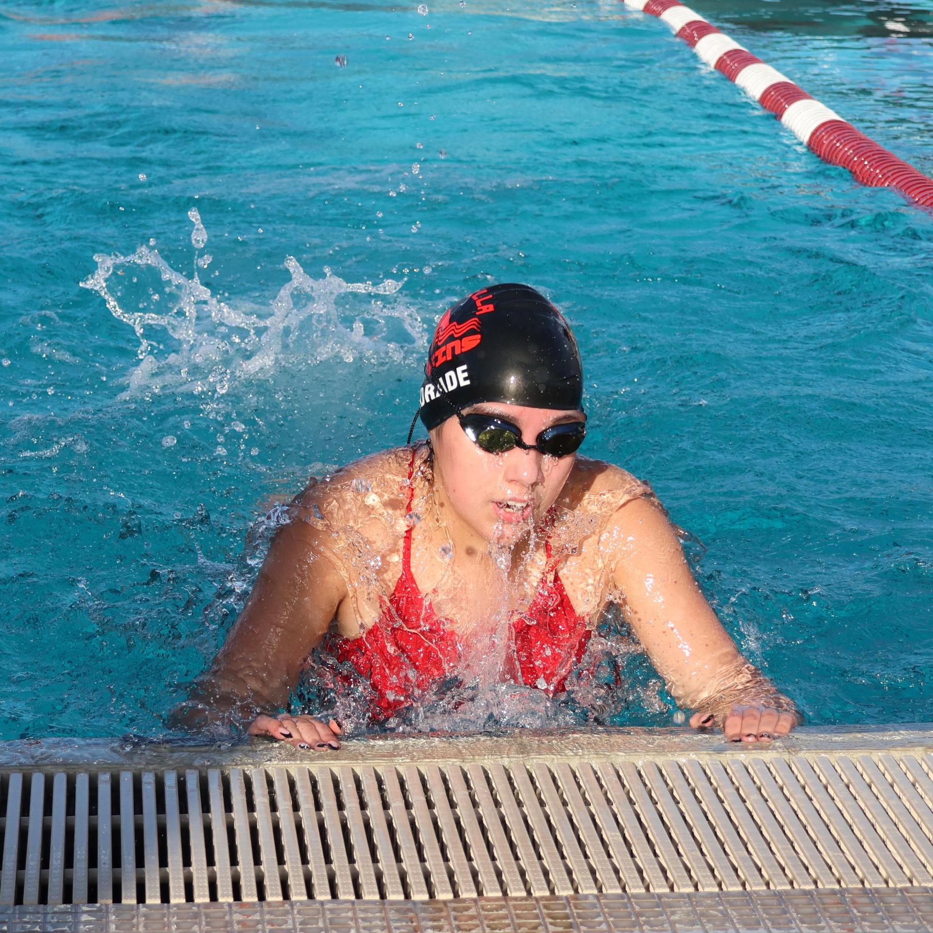 Giselle Andrade swimming