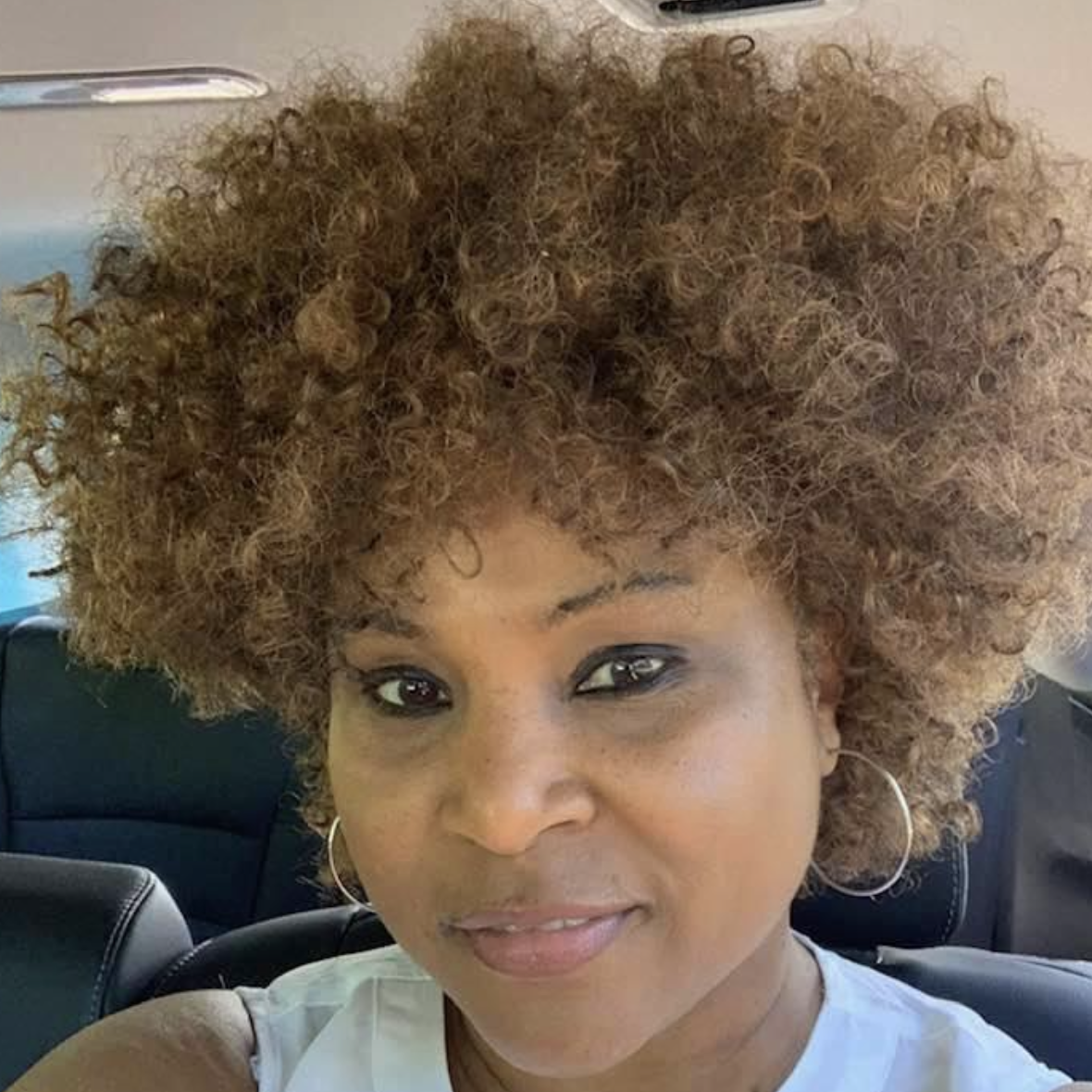 MitzieBrooks's Profile Photo