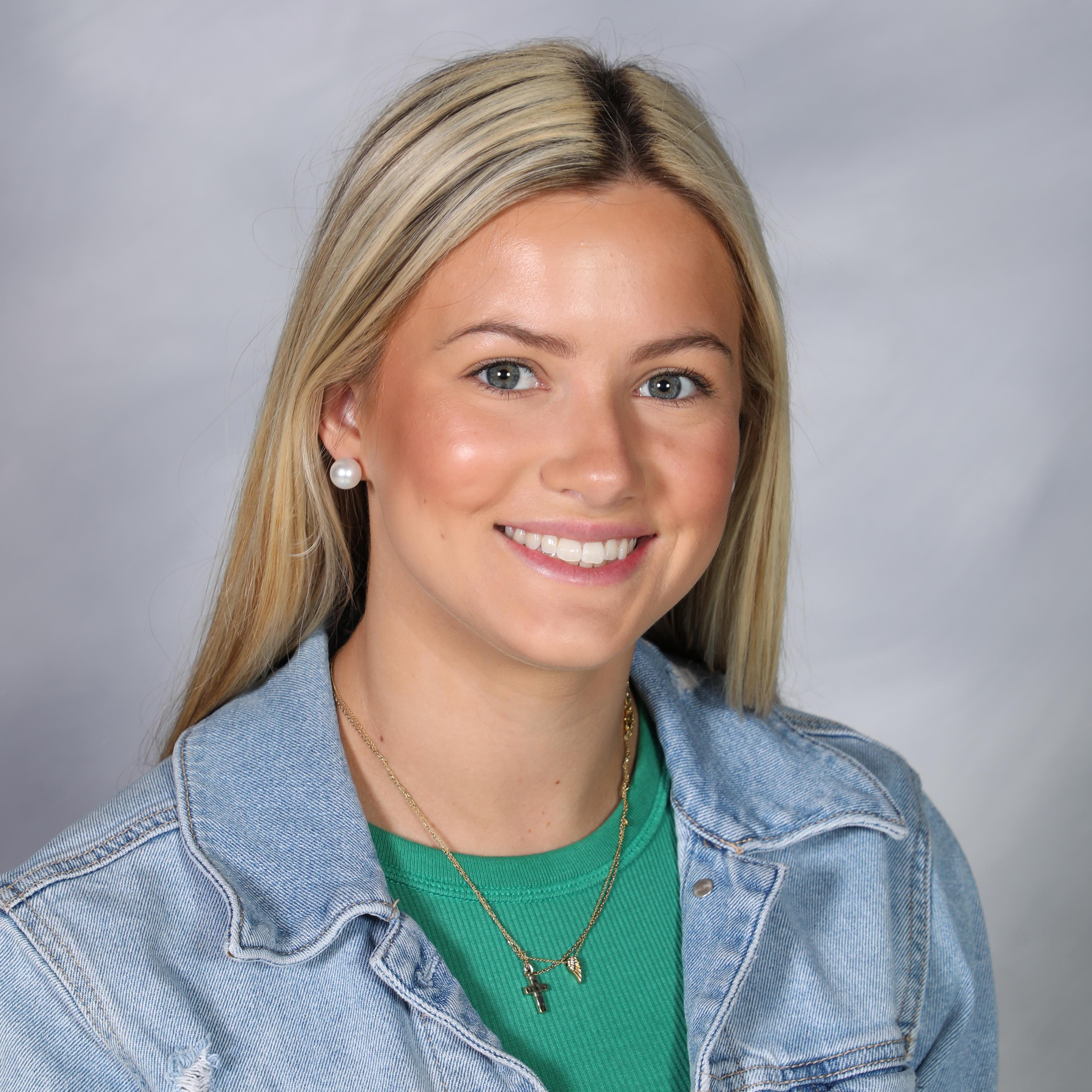 AlainaFranovich's Profile Photo