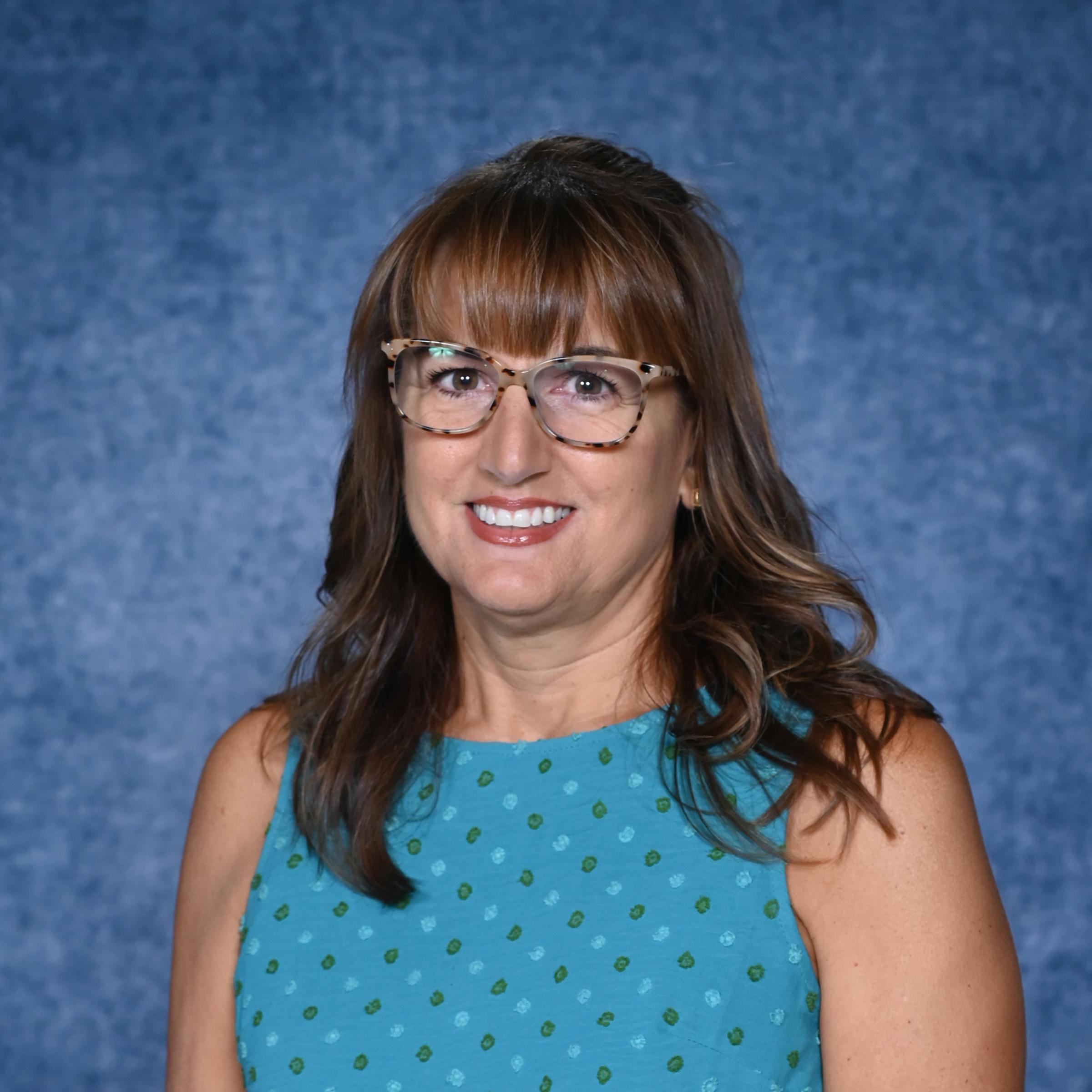 JulieCunningham's Profile Photo