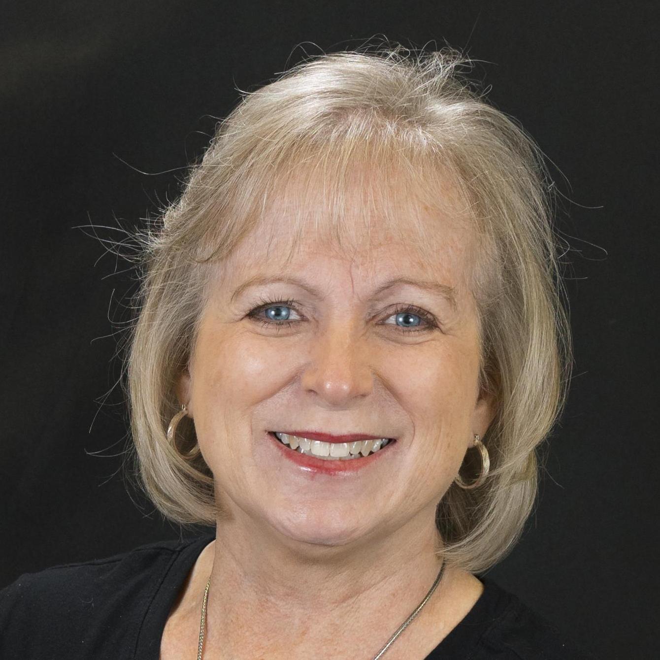 AngelaHoward's Profile Photo