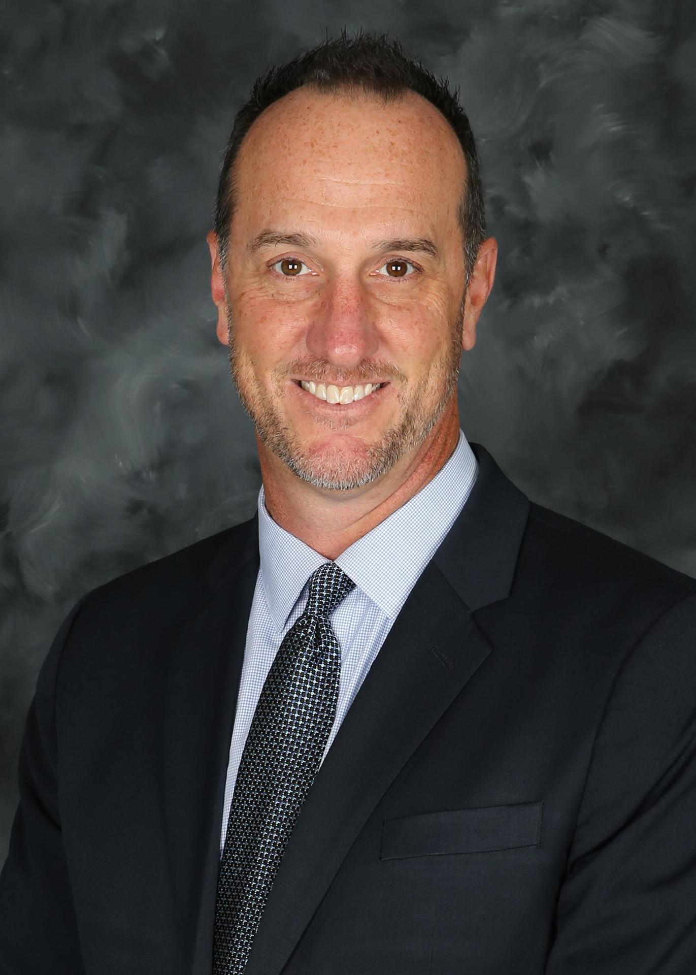 Headshot of Andy Arnold