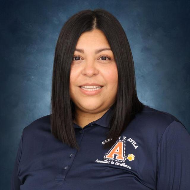 ElizabethSalinas's Profile Photo