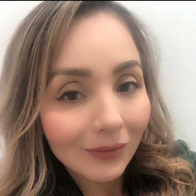 AlmaTorres's Profile Photo