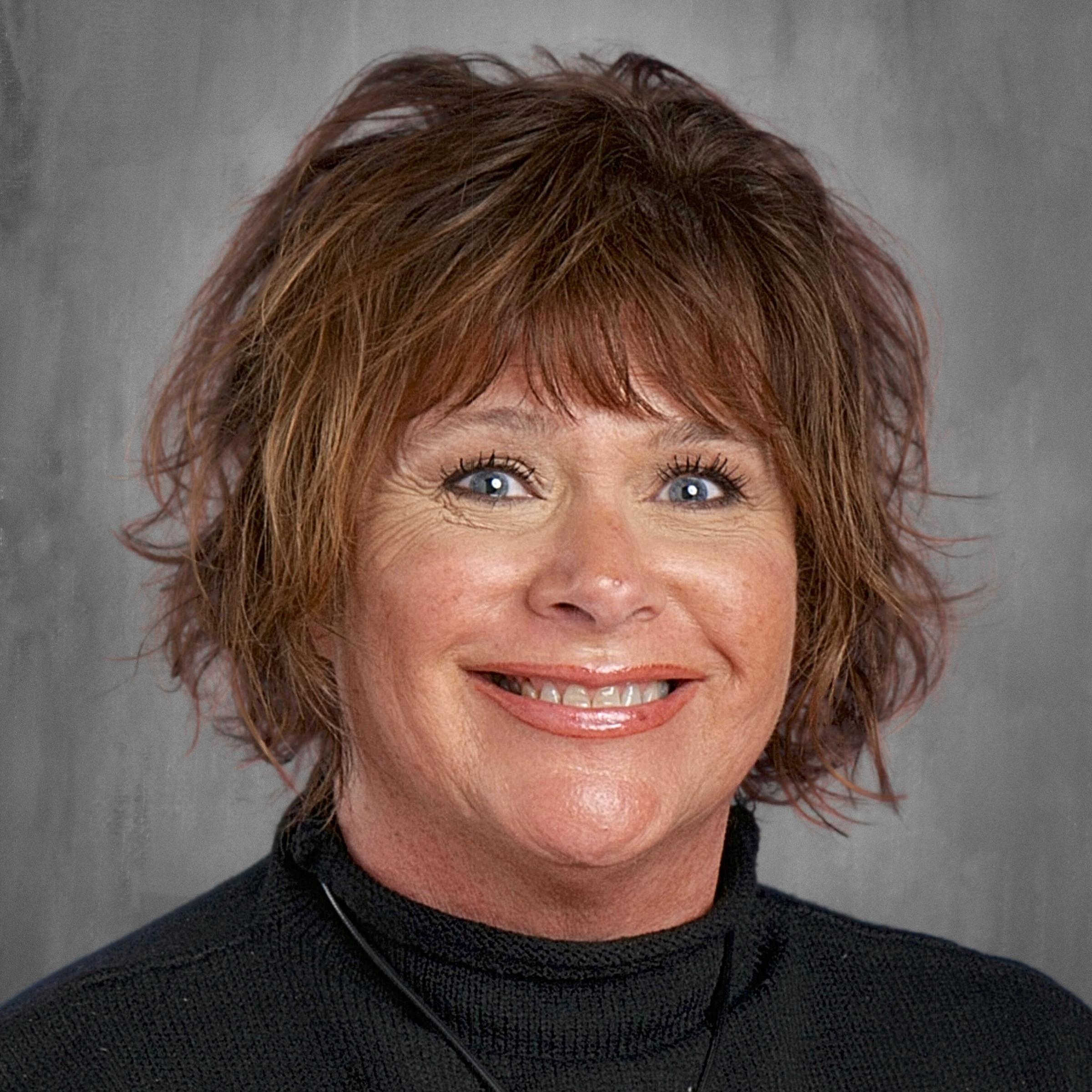 MeshaLowe's Profile Photo