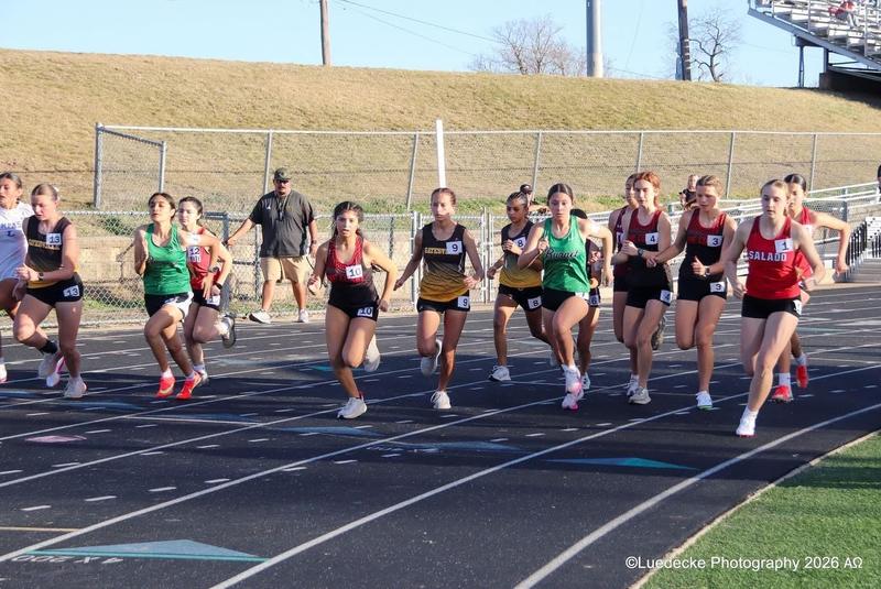 Lady Dawgs at Gatesville Track Meet Featured Photo