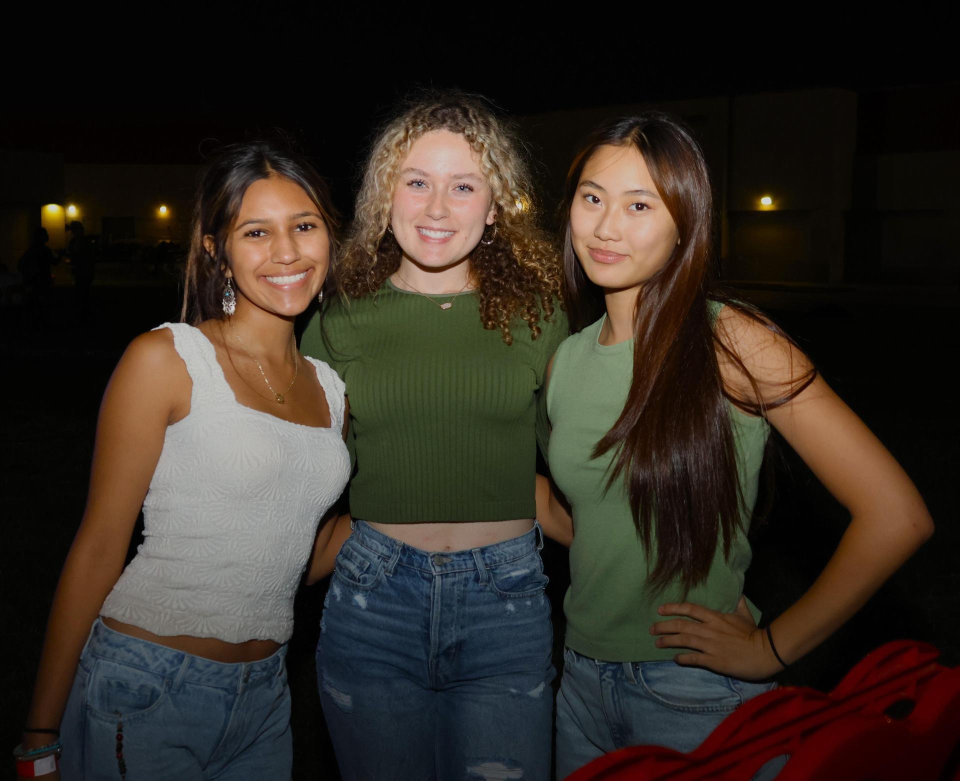 students and staff enjoying the tailgate
