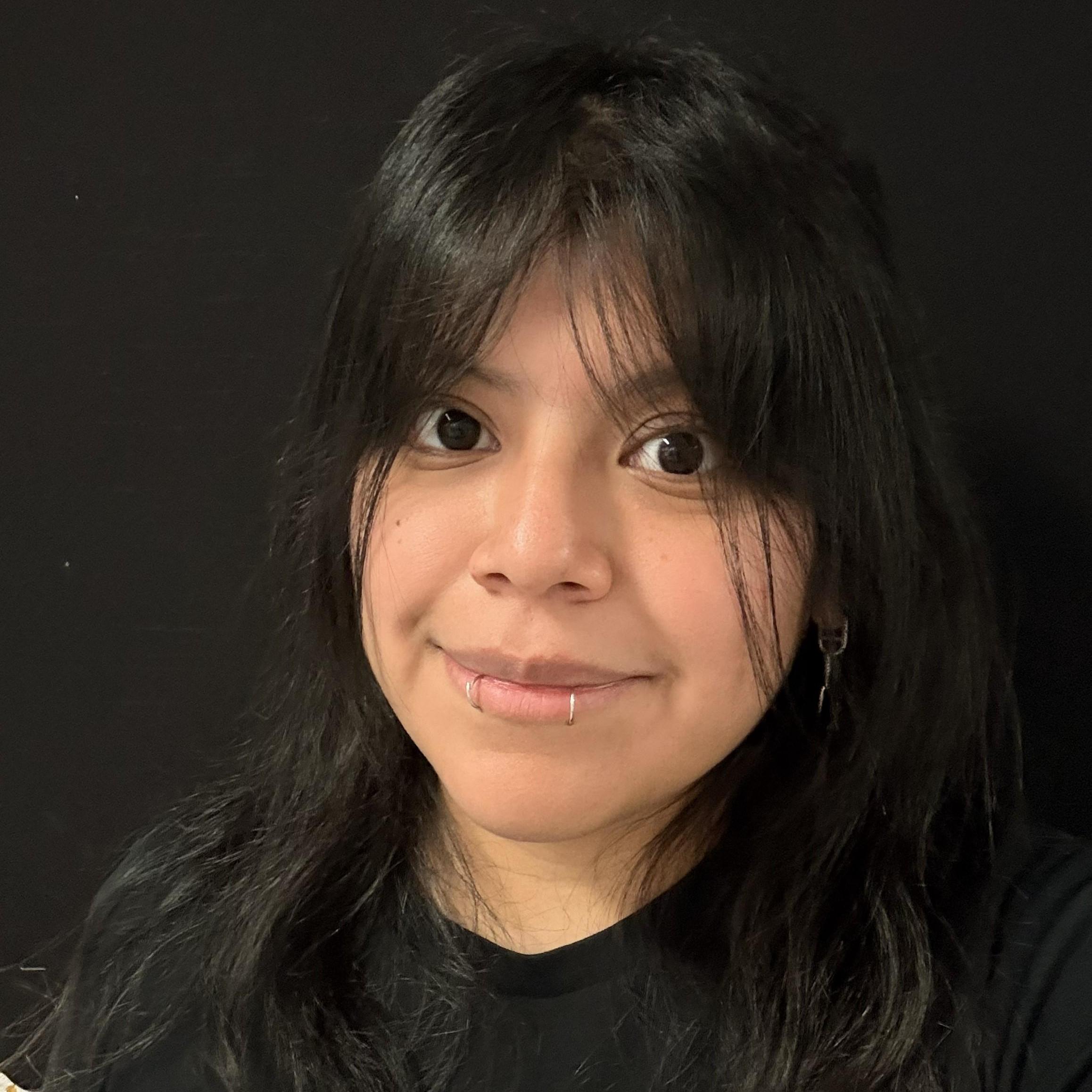 DianaMora's Profile Photo