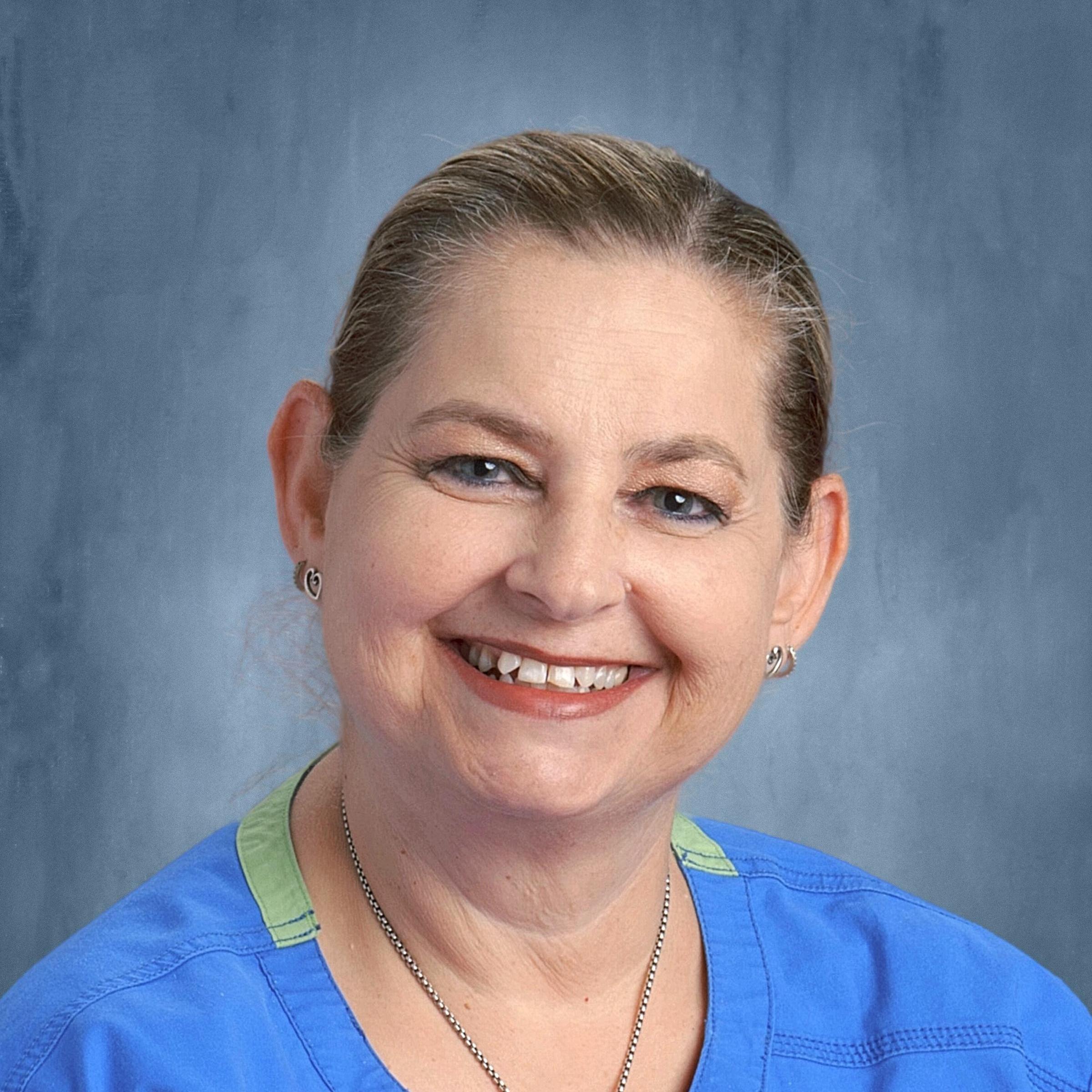 ShellyRoman's Profile Photo