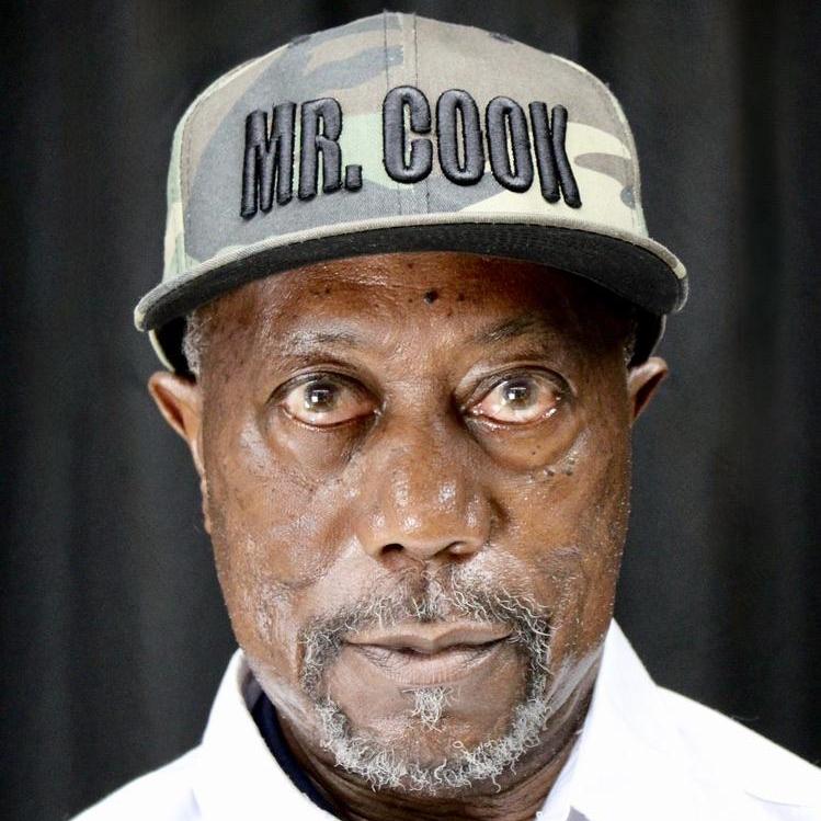 LarryCook's Profile Photo