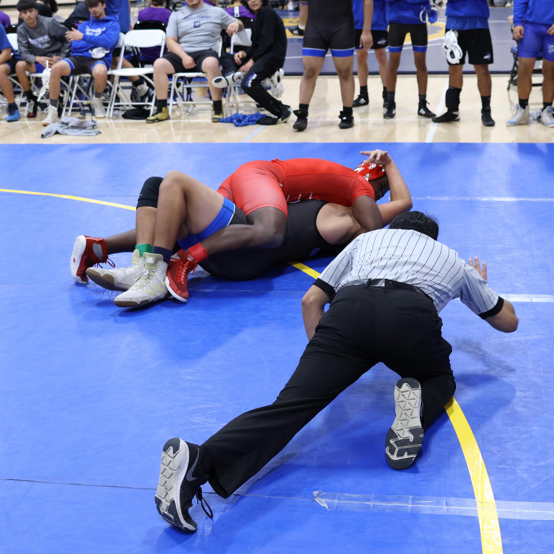 wrestlers in action at parlier