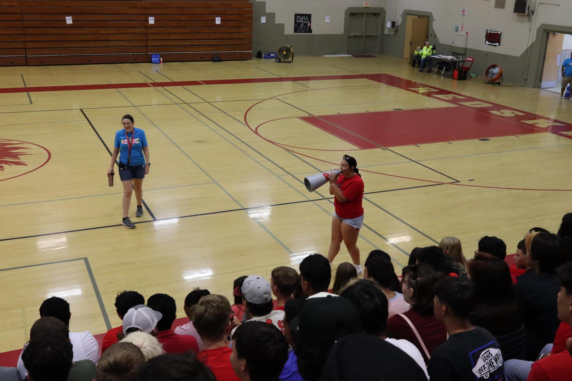 students and staff enjoying Freshman Orientation
