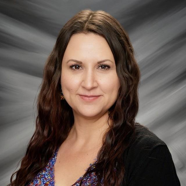ElizabethDusca's Profile Photo