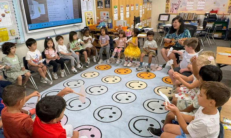 Mrs. Helena Yee leads students during singing time in transitional kindergarten at Arroyo Vista Elementary School. (Photo courtesy of South Pasadena Unified School District)