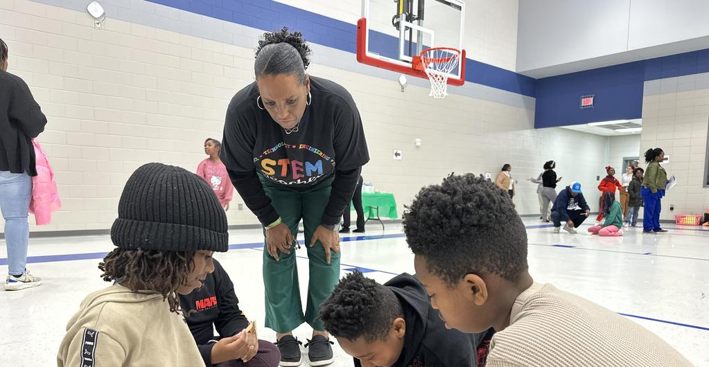 Students working on STEM project