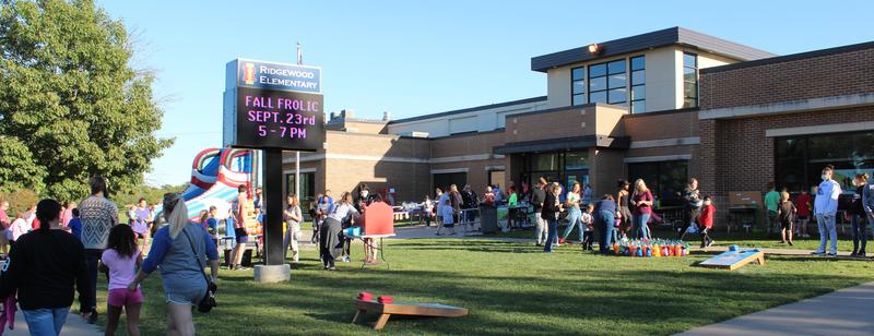 Ridgewood Hosts Annual Fall Frolic Featured Photo