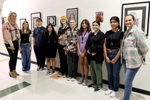 Canyon Lake High School artists for fall art show