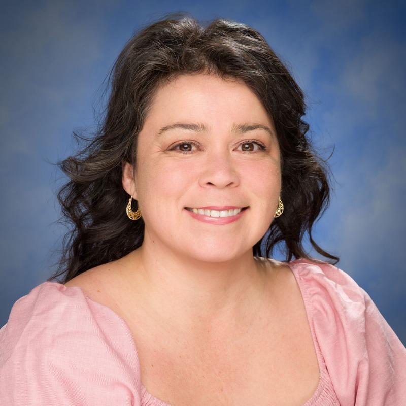 EvelinaLara's Profile Photo