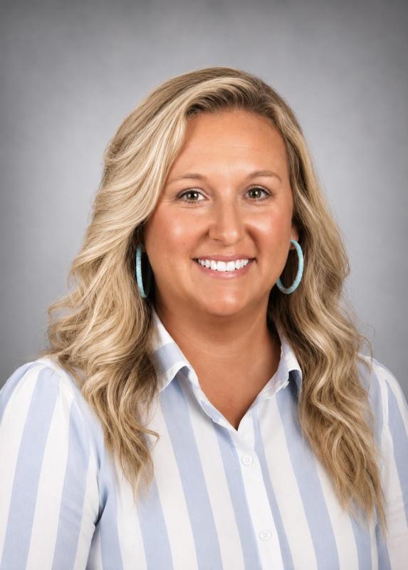 Ashley Walker Headshot