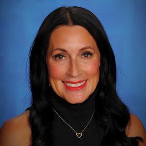 SashaDeyarmin's Profile Photo