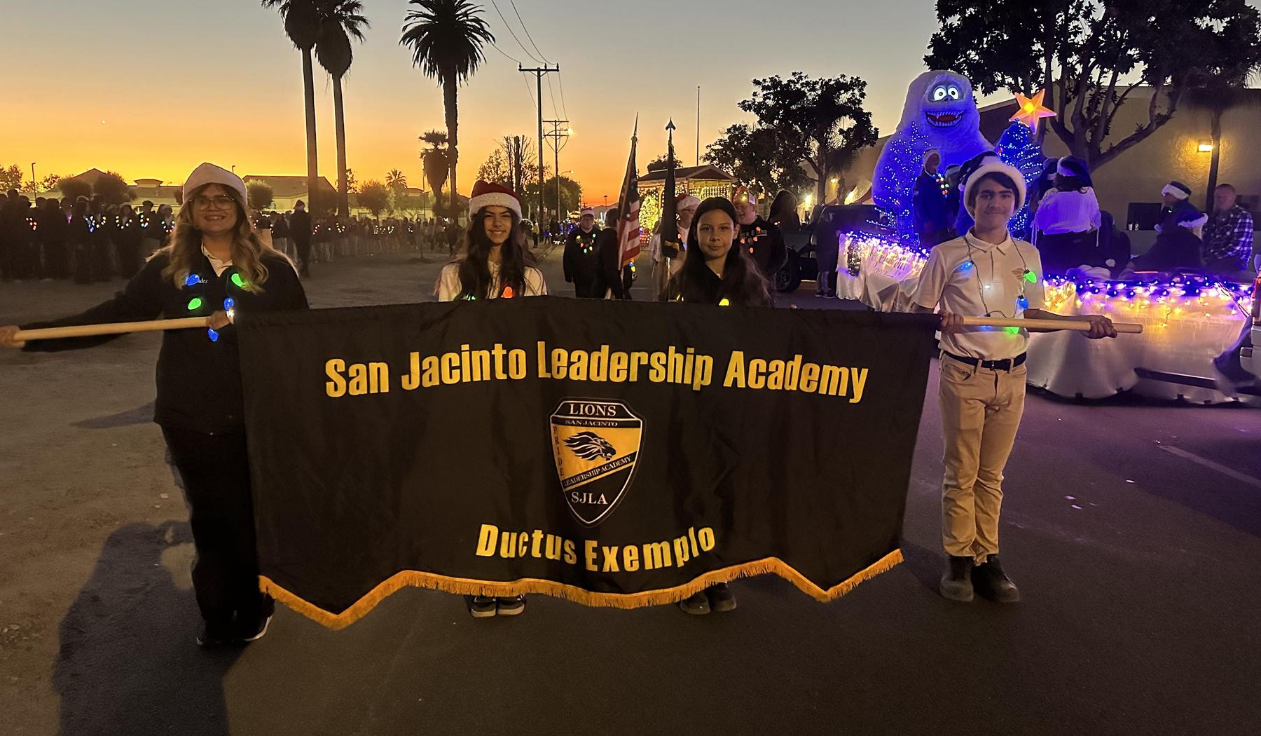 Hemet Christmas Parade 2025