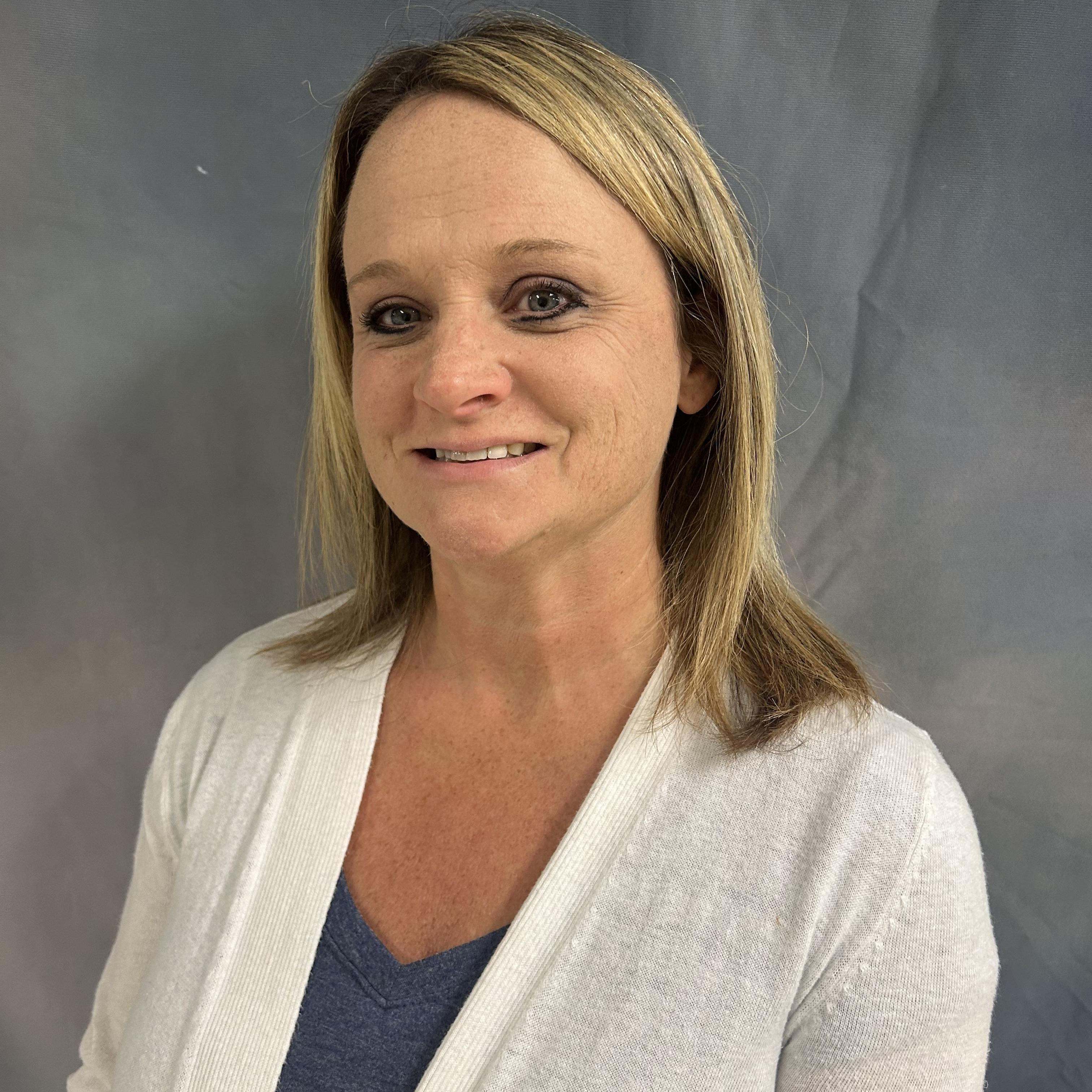 ElizabethConstable's Profile Photo
