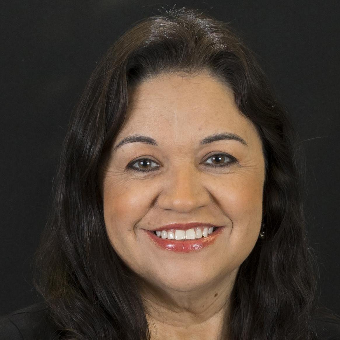 MyrnaPerez's Profile Photo