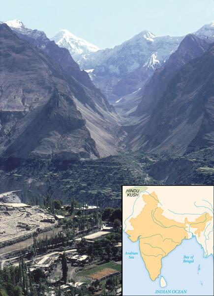 Hindu Kush Mountains PICTURE.jpg