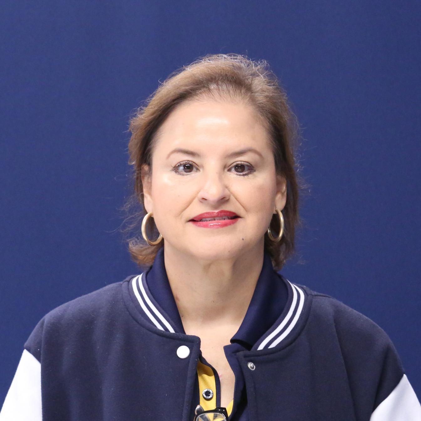 NoemiSalinas's Profile Photo