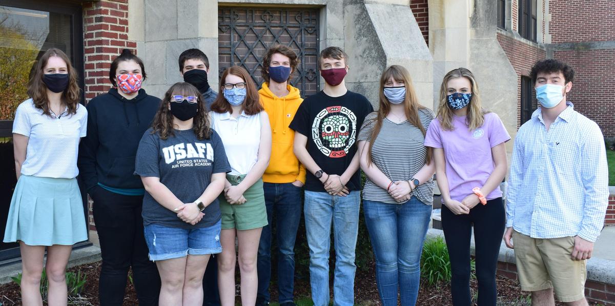 Carlinville High School Principal Patrick Drew is pleased to announce that 13 students from the